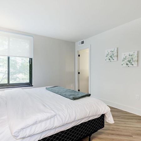 2Br Executive Apartment With Spacious Layout アーリントン エクステリア 写真