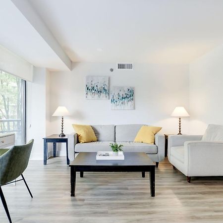 2Br Executive Apartment With Spacious Layout アーリントン エクステリア 写真