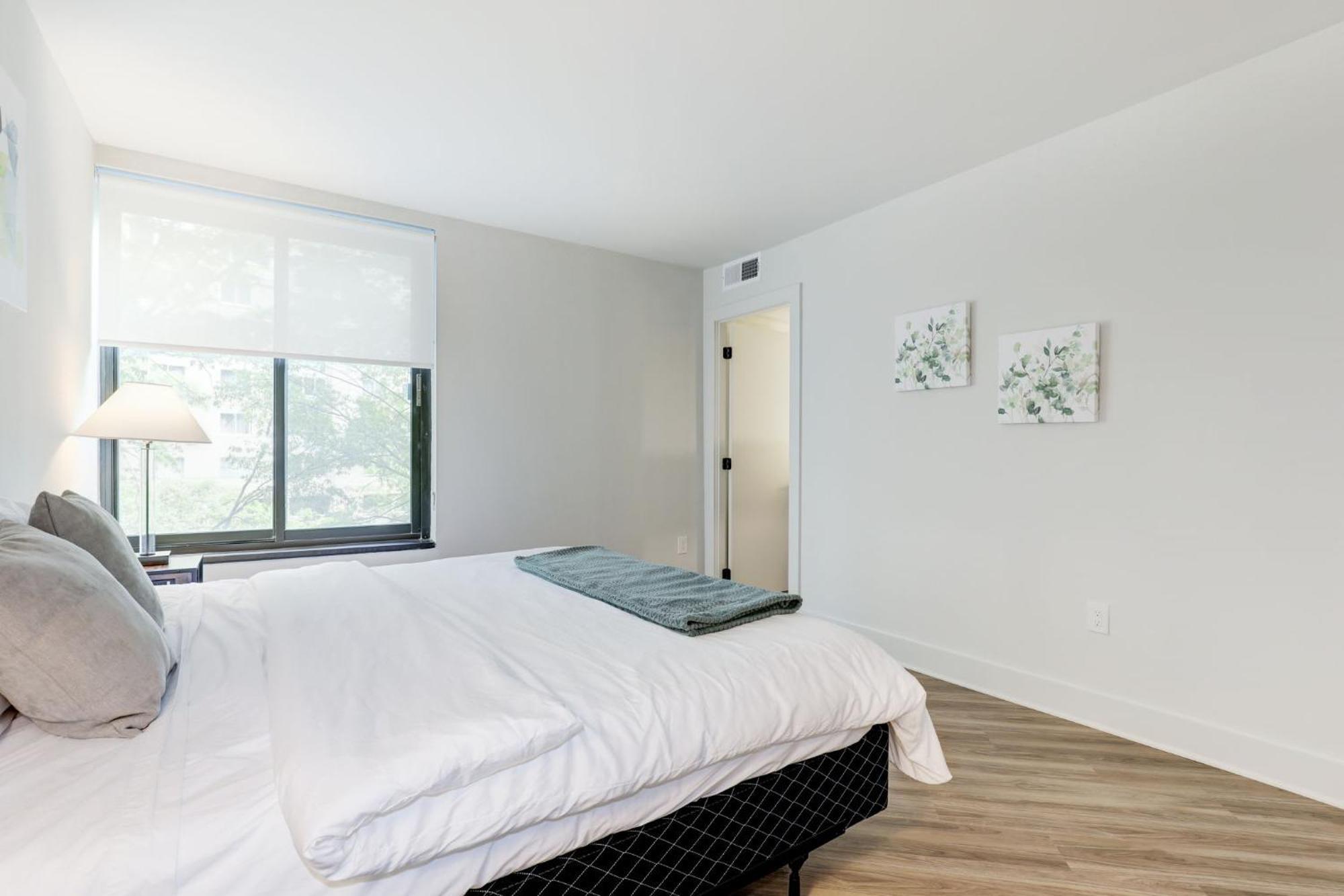 2Br Executive Apartment With Spacious Layout アーリントン エクステリア 写真