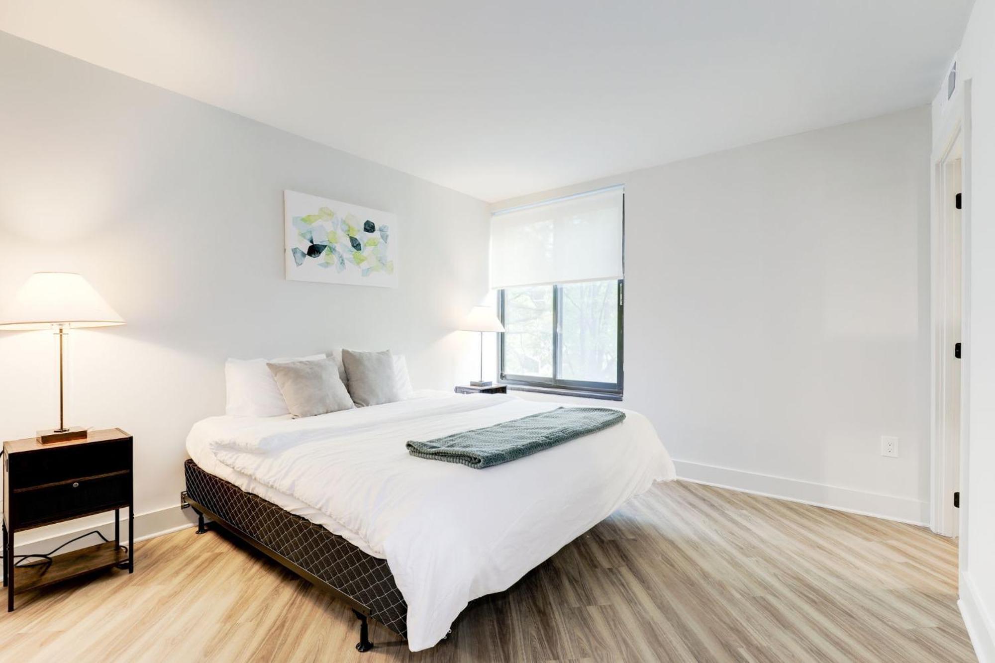 2Br Executive Apartment With Spacious Layout アーリントン エクステリア 写真